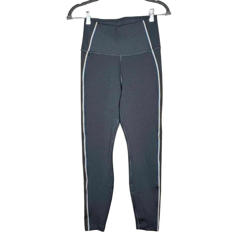 Nike Yoga  Womens Medium 7/8 Tights Sports Mid-Rise CU5360-032 Gray Running